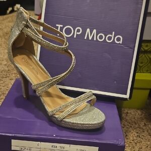 Top Moda Women's Silver Strappy Heels
